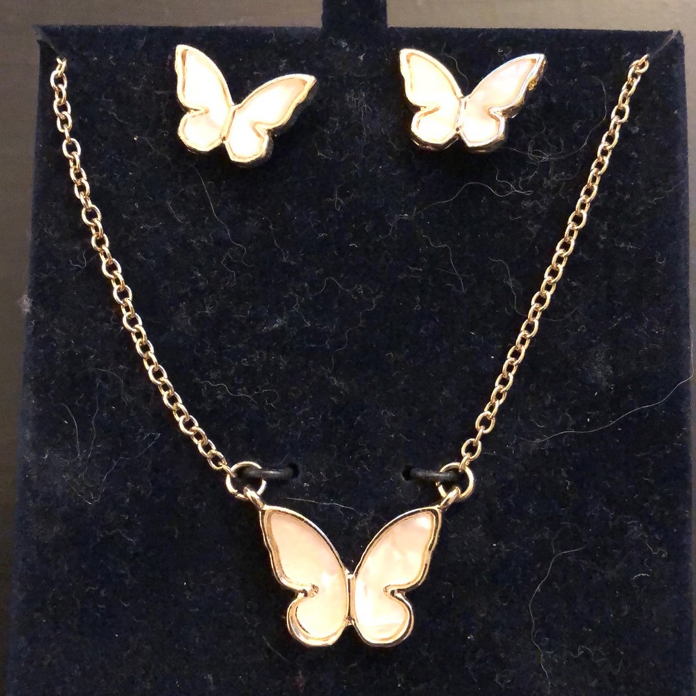 Butterfly earring and necklace set
